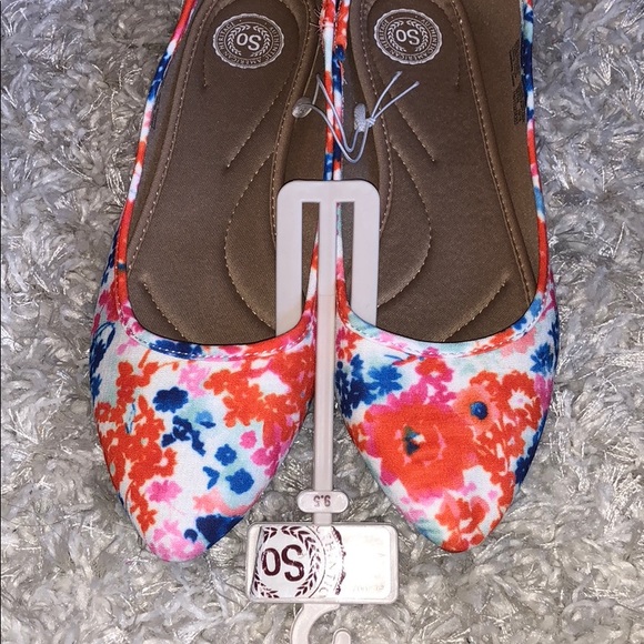 NWT Bright Floral Spring Flats by SO - Picture 3 of 4